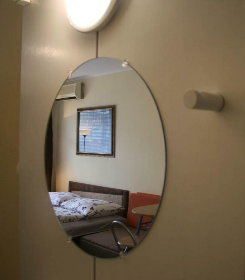 Margaret Bridge Studio Apartment Budapest Exterior photo